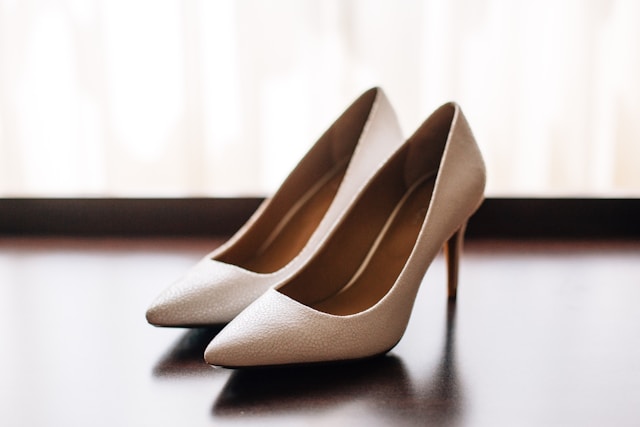 Bronze Bloom Pointy Toe